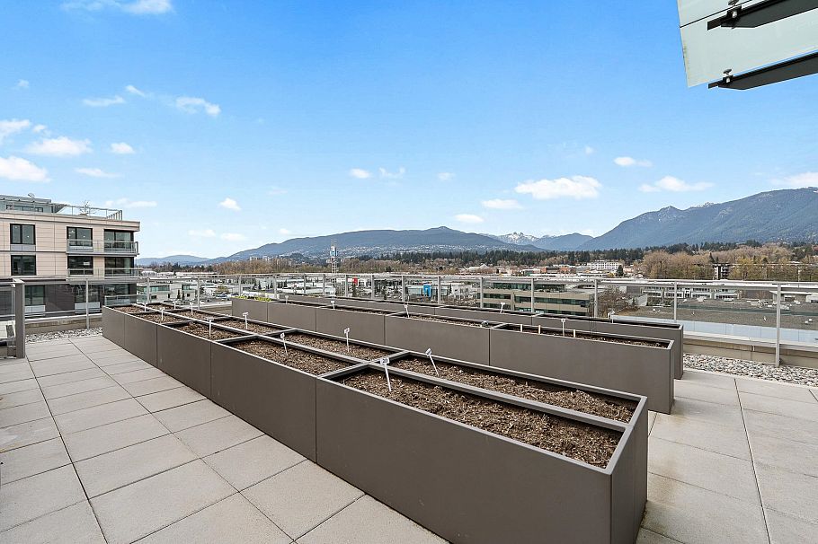 703 755 Harbourside Drive North Vancouver, BC - 37