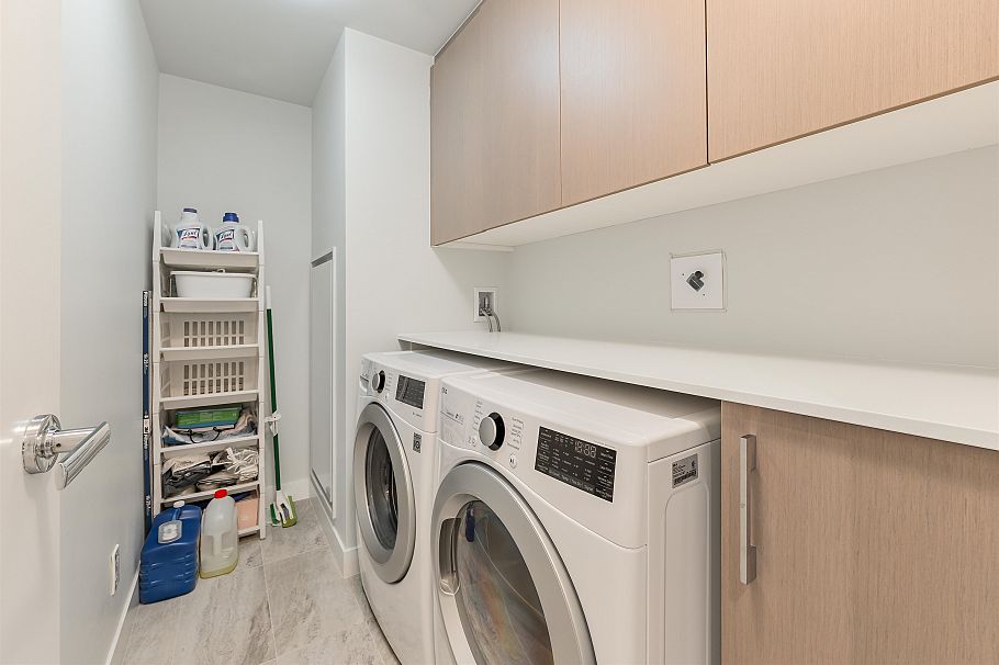 5336 University Boulevard Vancouver, BC - 31