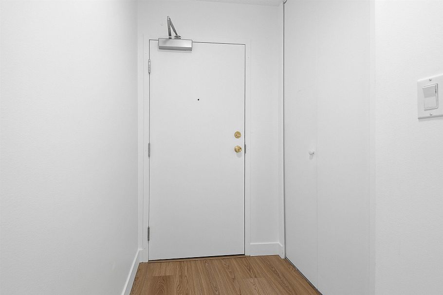 407 145 St. Georges Avenue North Vancouver, BC - 7