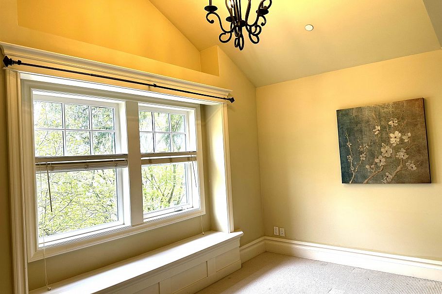 2655 W 37th Avenue Vancouver, BC - 10