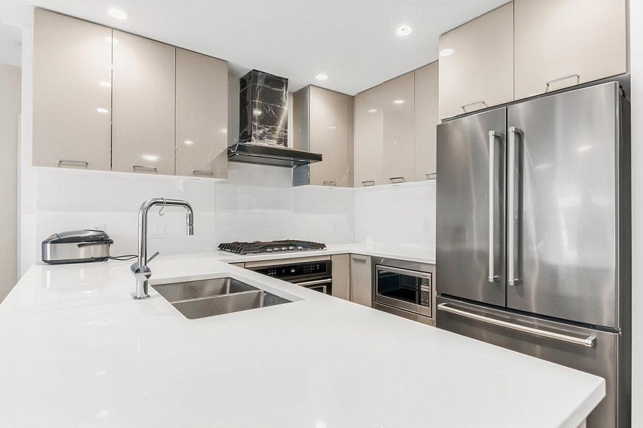 417 3581 Ross Drive Vancouver, BC - 8