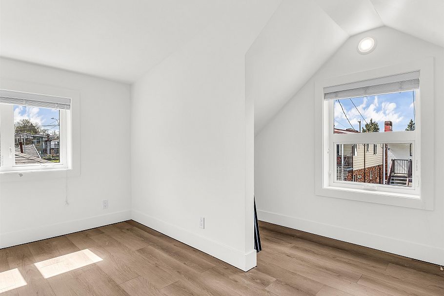 1221 Rossland Street Vancouver, BC - 37