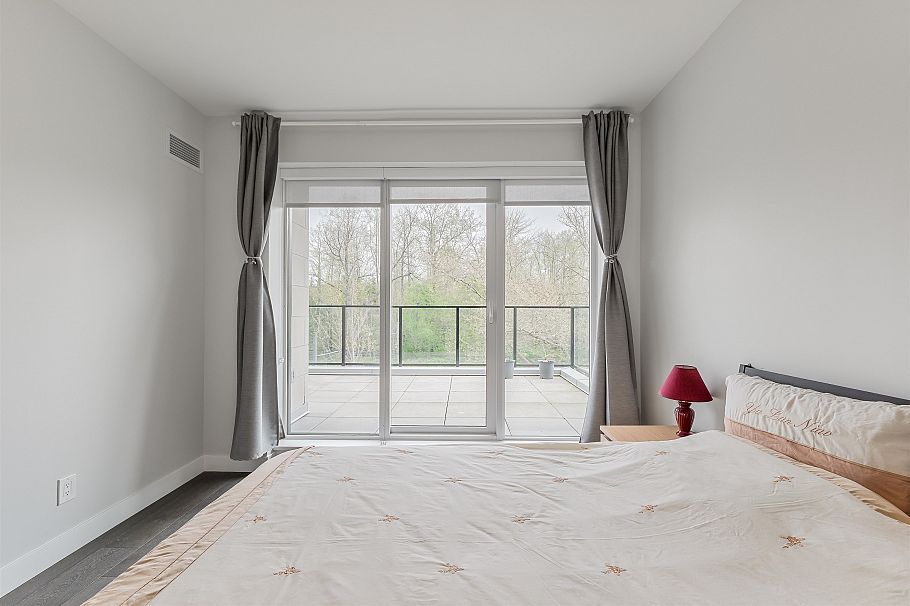 5336 University Boulevard Vancouver, BC - 21