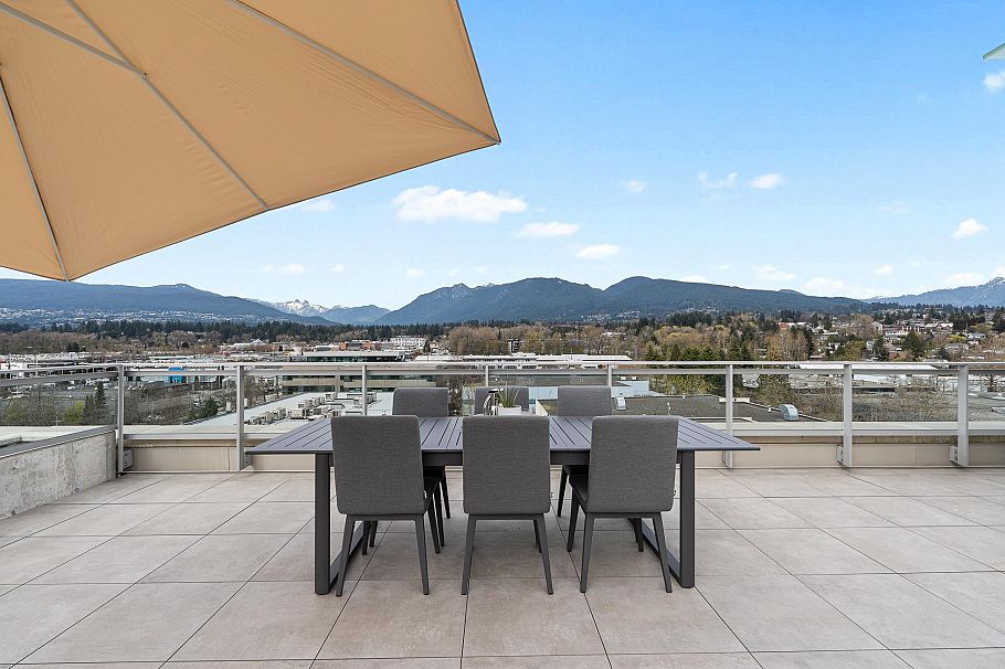 703 755 Harbourside Drive North Vancouver, BC - 2