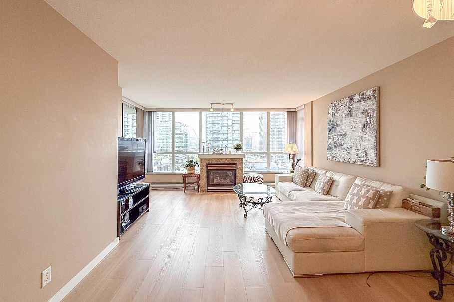 1507 2138 Madison Avenue Burnaby, BC - 3