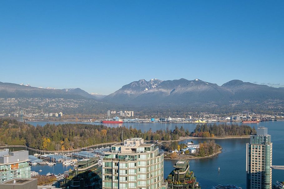 PH2 1288 W Georgia Street Vancouver, BC - 40