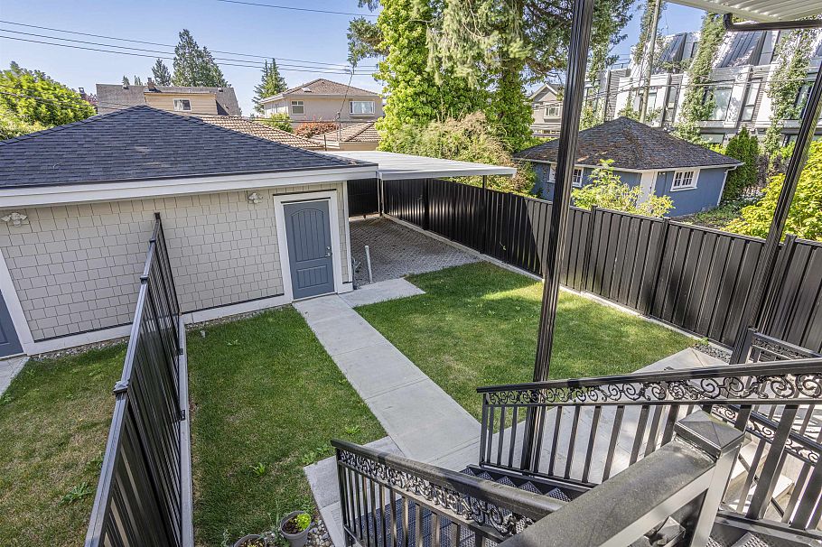 1470 W 57th Avenue Vancouver, BC - 28