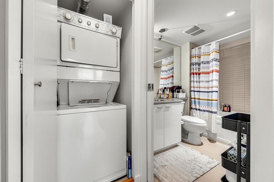 2609 111 W Georgia Street Vancouver, BC - 17