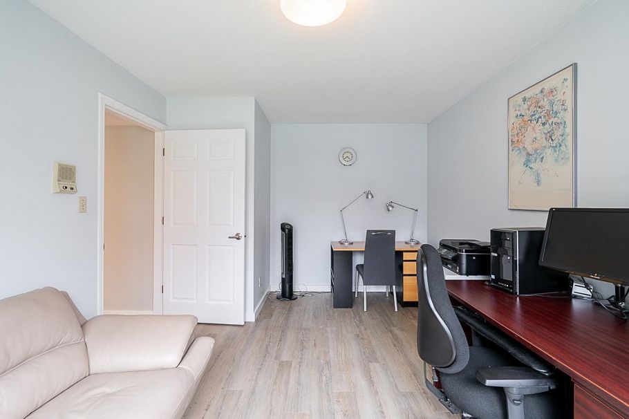 2235 W 16th Avenue Vancouver, BC - 19