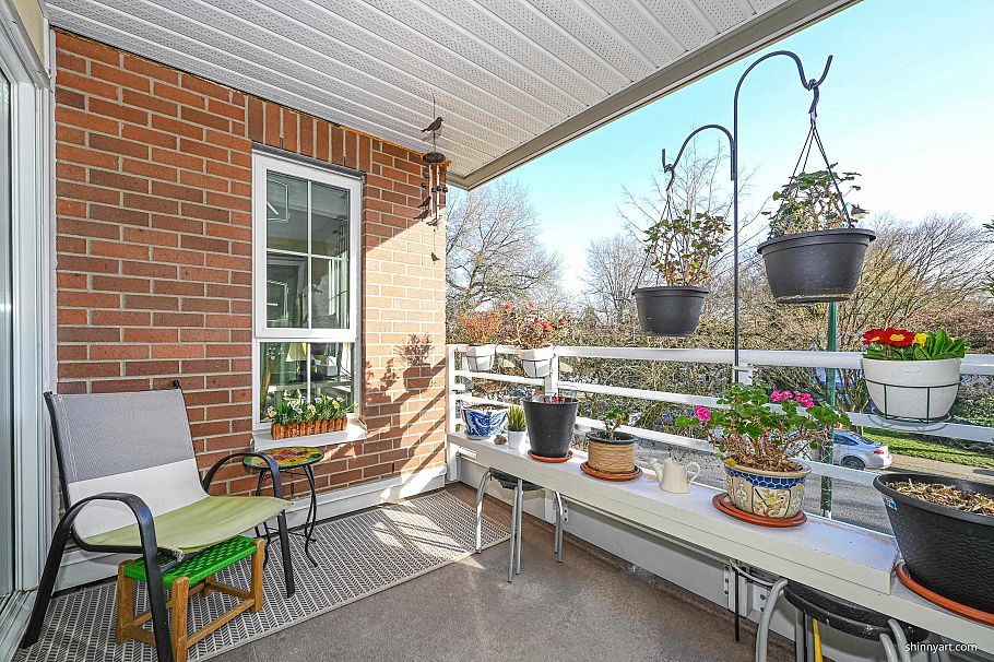 201 2105 W 42nd Avenue Vancouver, BC - 21