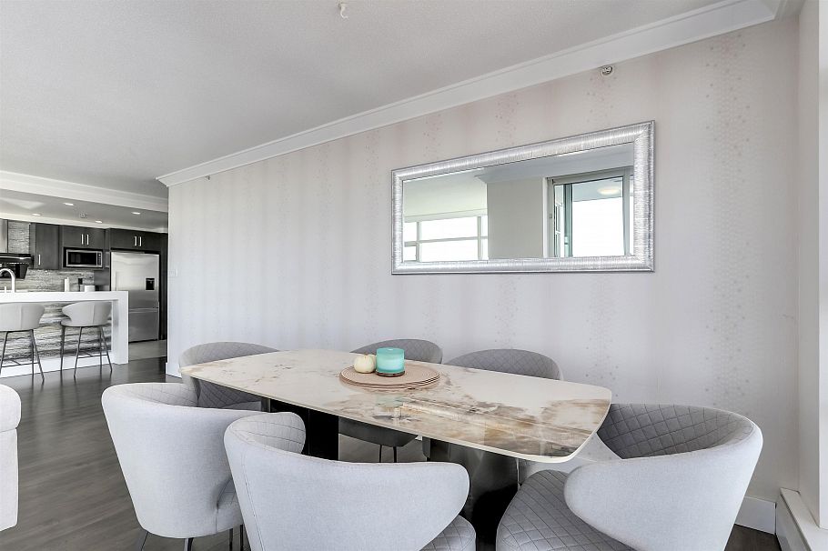 3002 1199 Marinaside Crescent Vancouver, BC - 12