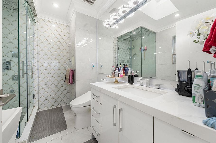 416 E 63rd Avenue Vancouver, BC - 15