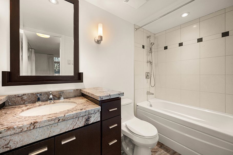 595 Beach Crescent Vancouver, BC - 22