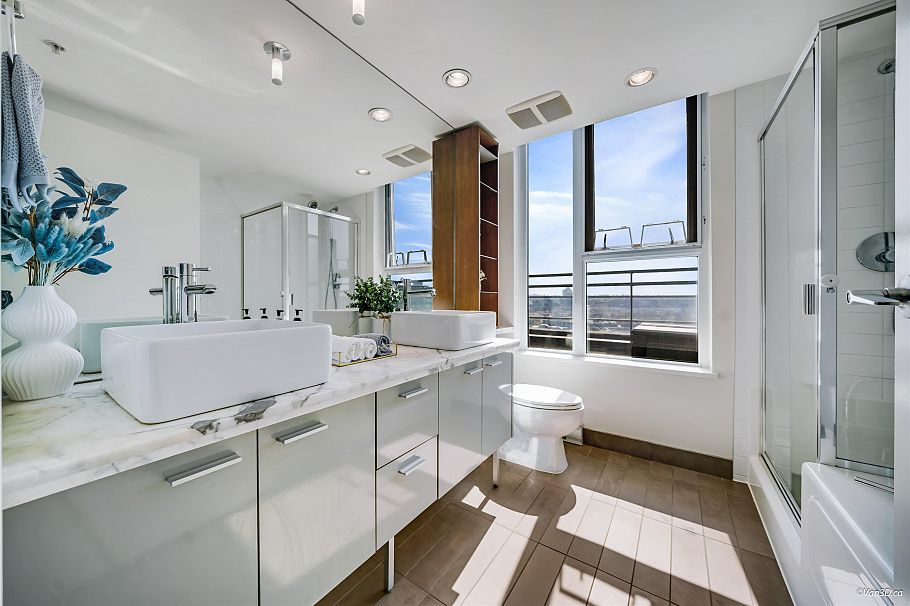 3305 33 Smithe Street Vancouver, BC - 13