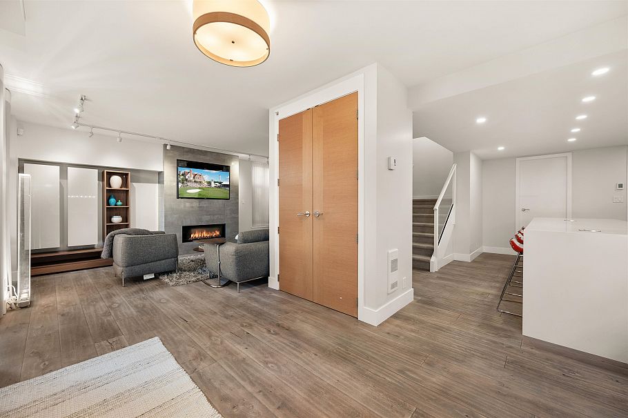 595 Beach Crescent Vancouver, BC - 5