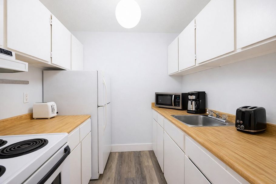 201 830 E 7th Avenue Vancouver, BC - 17