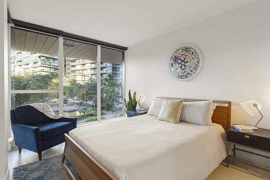 1755 Columbia Street Vancouver, BC - 20