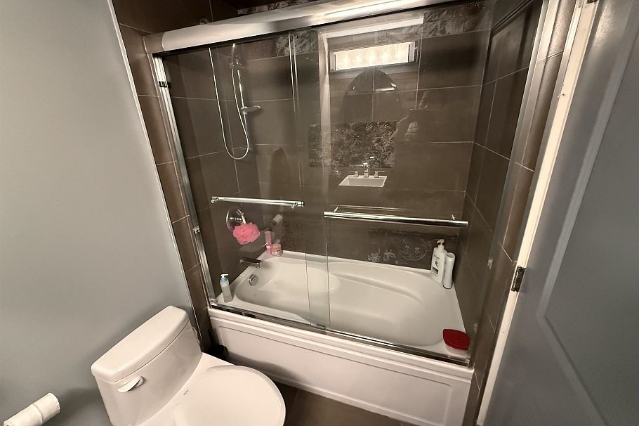 117 2416 W 3rd Avenue Vancouver, BC - 11