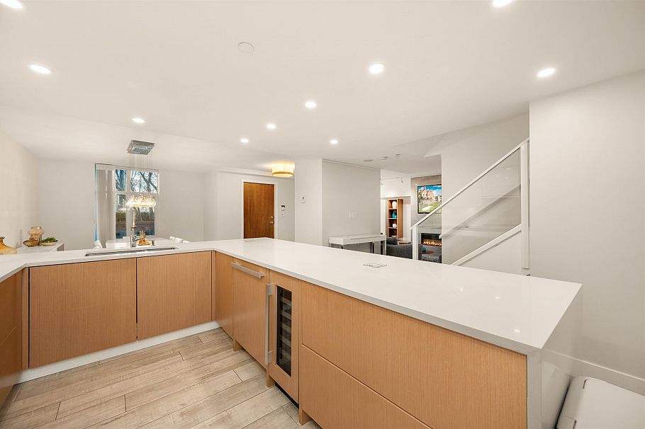 595 Beach Crescent Vancouver, BC - 17