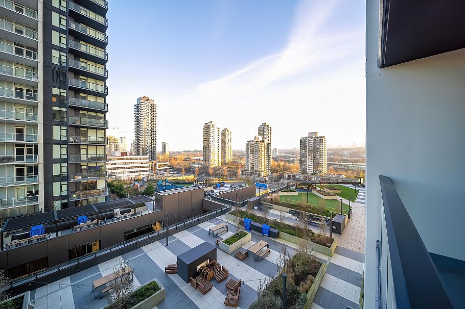 909 2108 Gilmore Avenue Burnaby, BC - 16