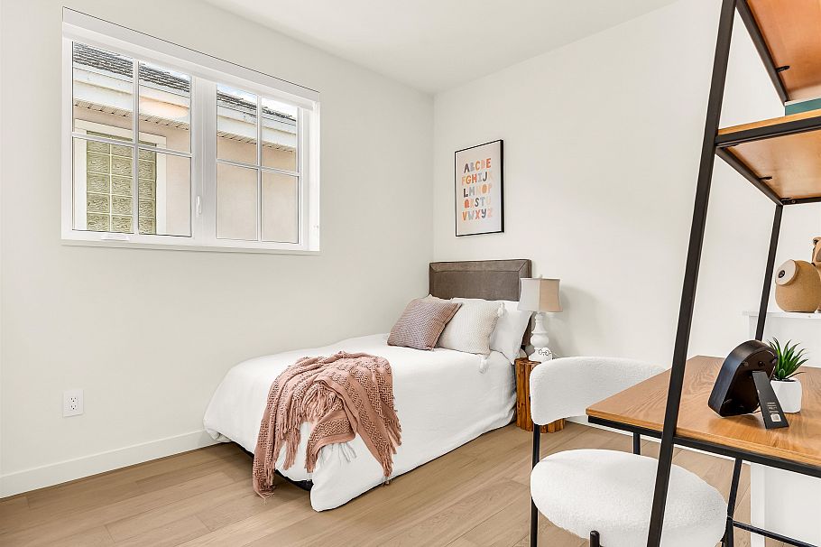 1 2043 W 45th Avenue Vancouver, BC - 26