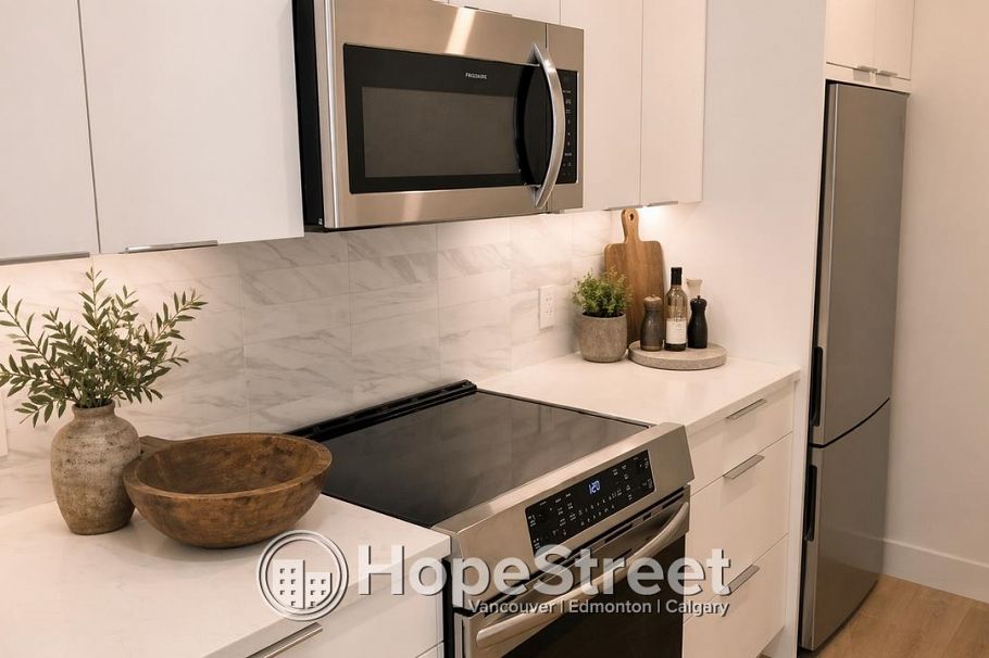 811 989 NELSON STREET, Vancouver BC V6Z 2S1 Vancouver, BC - 2