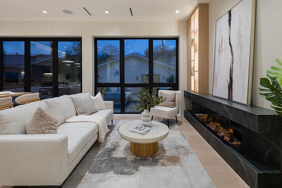 2 3036 W 13th Avenue Vancouver, BC - 35