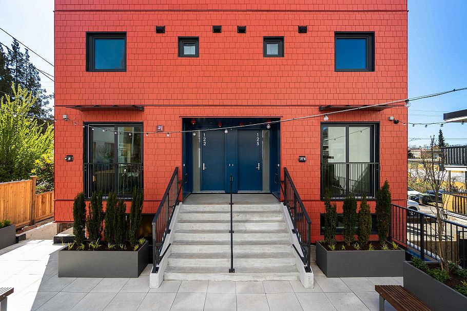 121 1552 E 3rd Avenue Vancouver, BC - 32