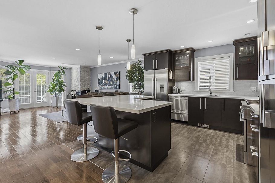 31 W 15th Avenue Vancouver, BC - 11