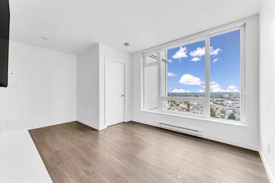 2502 5665 Boundary Road Vancouver, BC - 2