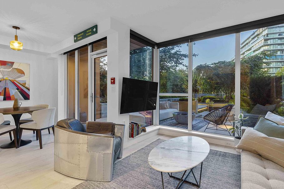 1755 Columbia Street Vancouver, BC - 7