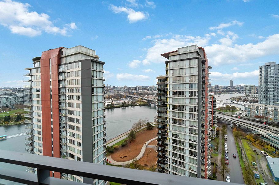 2303 33 Smithe Street Vancouver, BC - 25