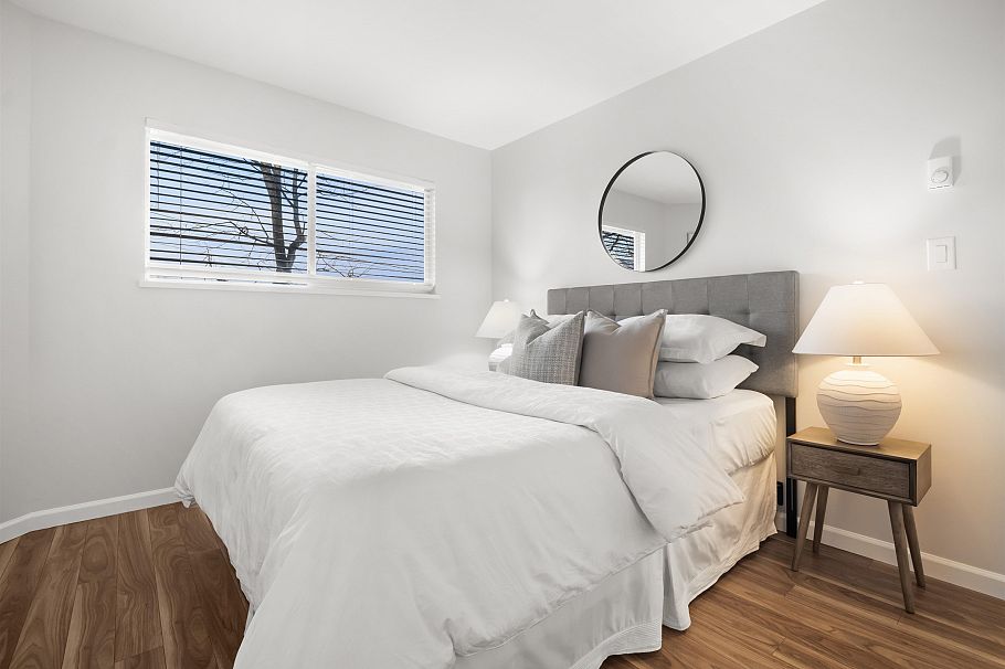 935 E 8th Avenue Vancouver, BC - 19