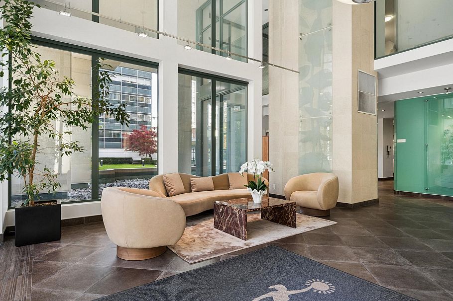 705 1239 W Georgia Street Vancouver, BC - 1