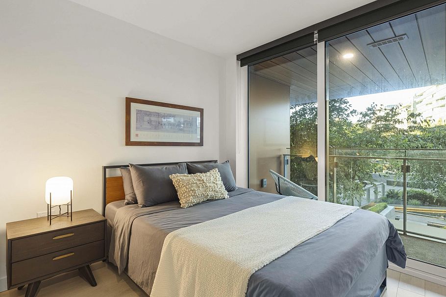 1755 Columbia Street Vancouver, BC - 25