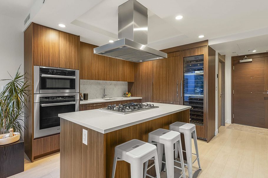 1755 Columbia Street Vancouver, BC - 13