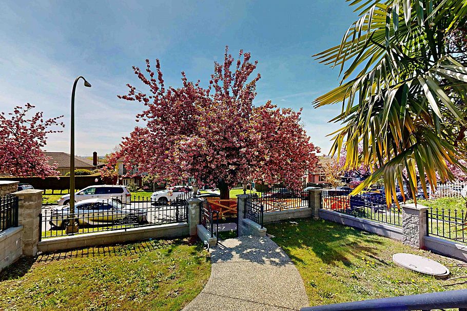 919 E 64th Avenue Vancouver, BC - 4