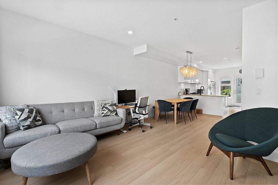 216 455 E 16th Avenue Vancouver, BC - 1