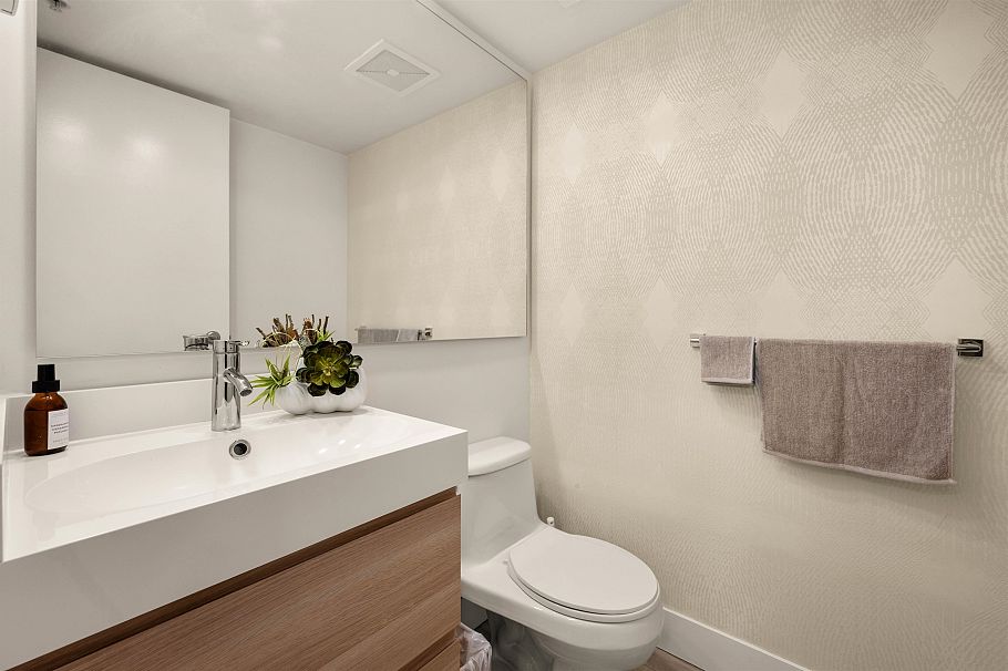 595 Beach Crescent Vancouver, BC - 19