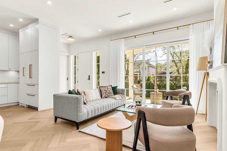 1 2043 W 45th Avenue Vancouver, BC - 4