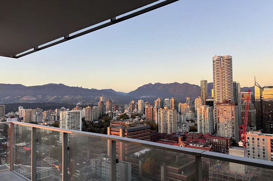 3502 1289 Hornby Street Vancouver, BC - 24
