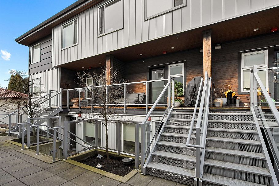 216 455 E 16th Avenue Vancouver, BC - 18