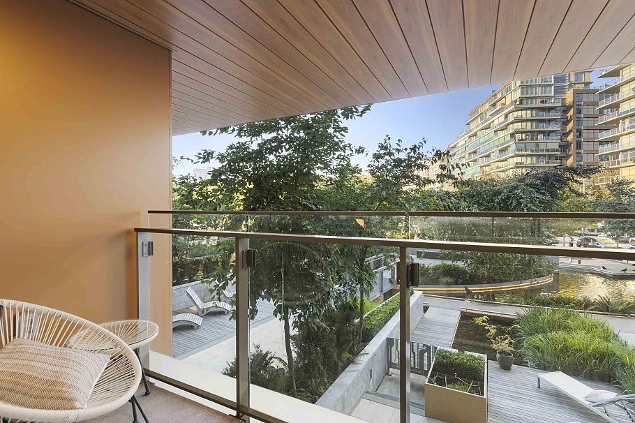 1755 Columbia Street Vancouver, BC - 26