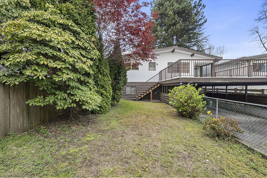532 W 64th Avenue Vancouver, BC - 28