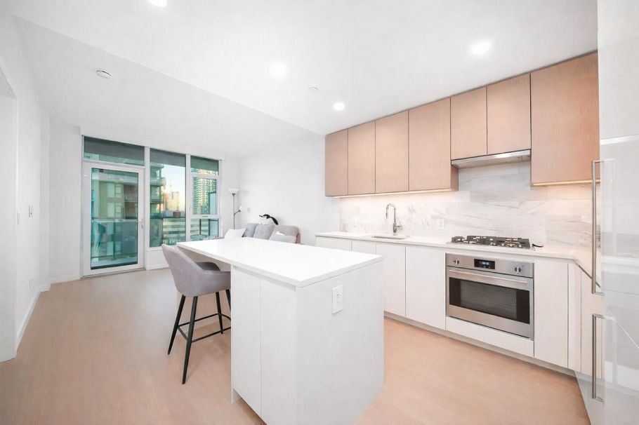 909 2108 Gilmore Avenue Burnaby, BC - 6