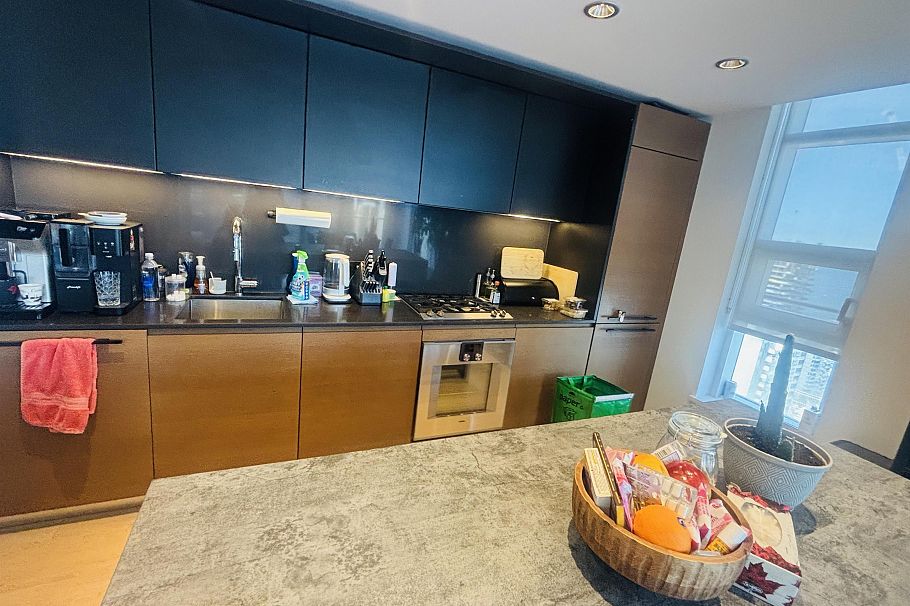 3502 1289 Hornby Street Vancouver, BC - 11