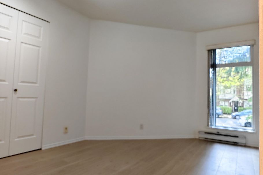 203 865 W 15th Avenue Vancouver, BC - 18