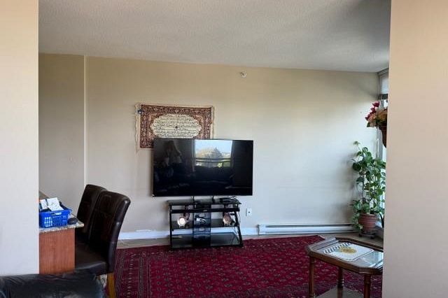 609 4028 Knight Street Vancouver, BC - 29