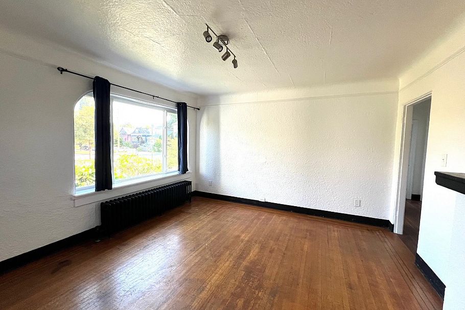 465-485 Victoria Drive Vancouver, BC - 4