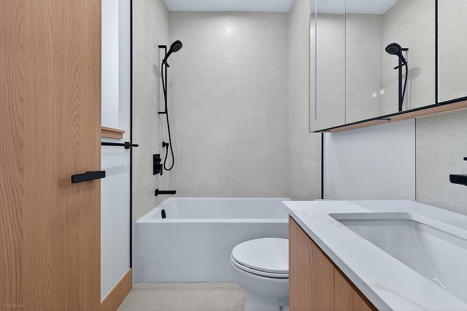 3 1495 E 58th Avenue Vancouver, BC - 13